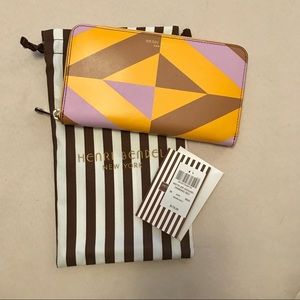 Henri Bendel West 57th Zip Around Wallet
